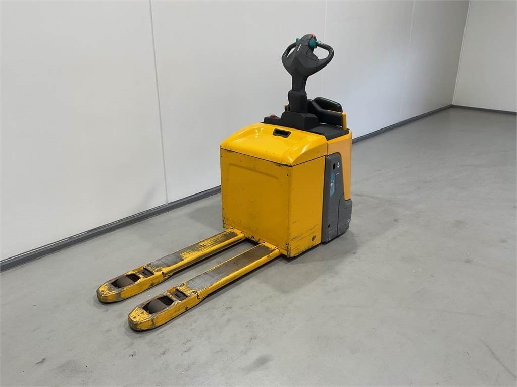 Jungheinrich ERE 125 - Palletwagen: afbeelding 4 Jungheinrich ERE 125 - Palletwagen: afbeelding 4