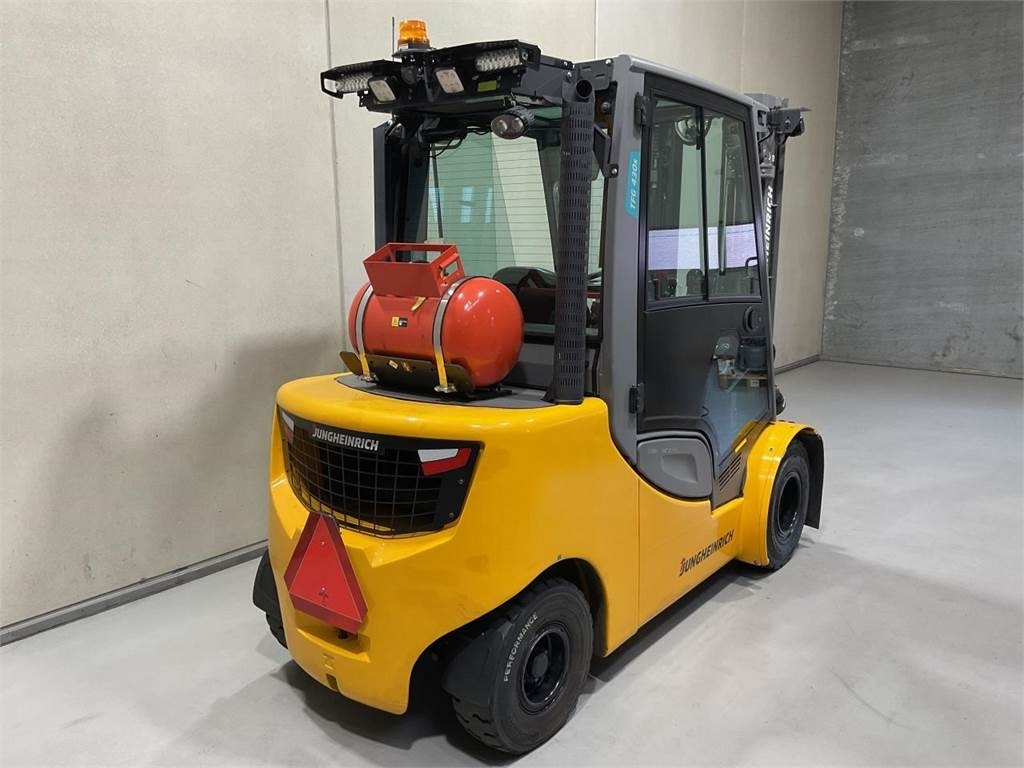 Jungheinrich TFG 430S - LPG heftruck: afbeelding 2 Jungheinrich TFG 430S - LPG heftruck: afbeelding 2