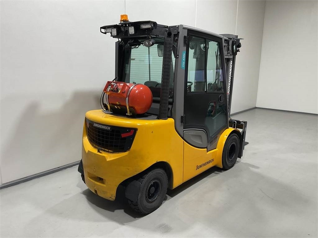Jungheinrich TFG 430S - LPG heftruck: afbeelding 2 Jungheinrich TFG 430S - LPG heftruck: afbeelding 2