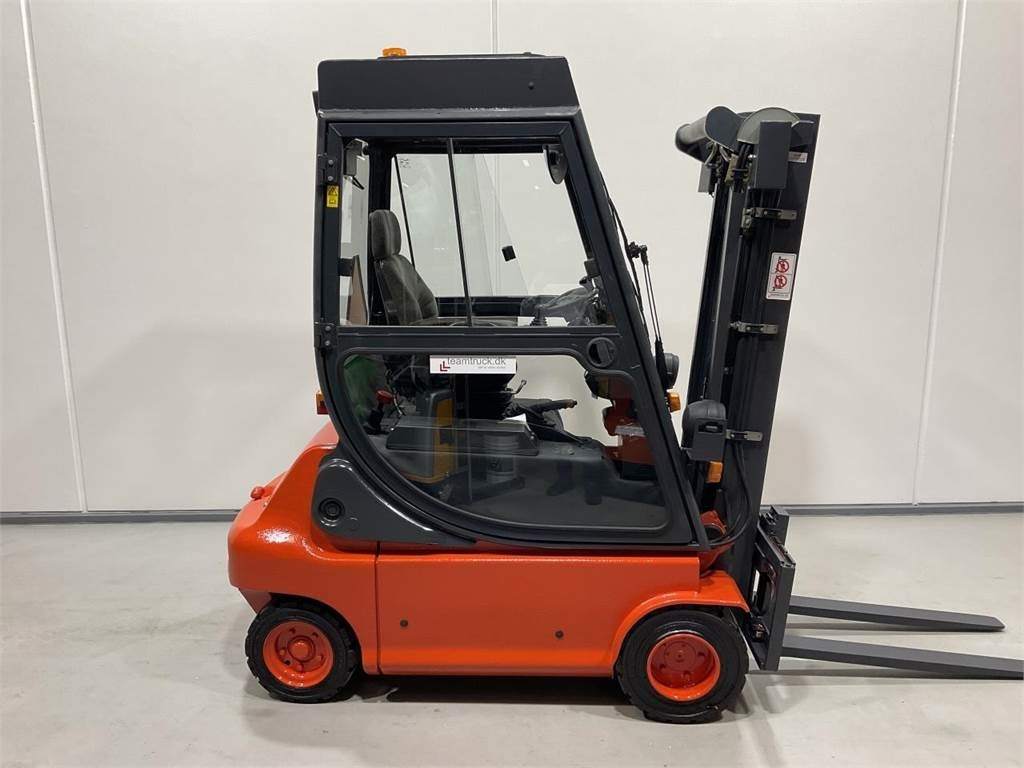 Linde E20P-02 - Elektrische heftruck: afbeelding 1 Linde E20P-02 - Elektrische heftruck: afbeelding 1