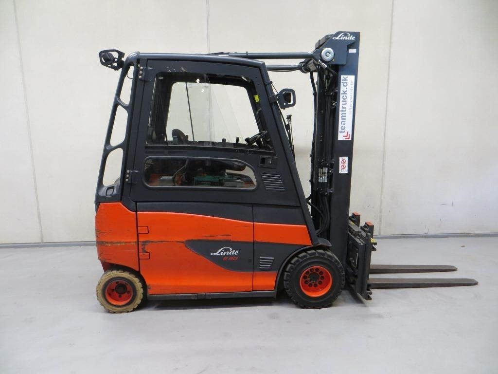 Linde E30 - Elektrische heftruck: afbeelding 1 Linde E30 - Elektrische heftruck: afbeelding 1