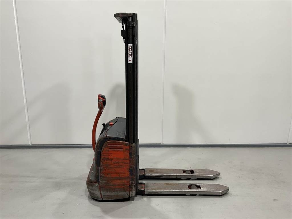 Linde L12 - Stapelaar: afbeelding 1 Linde L12 - Stapelaar: afbeelding 1