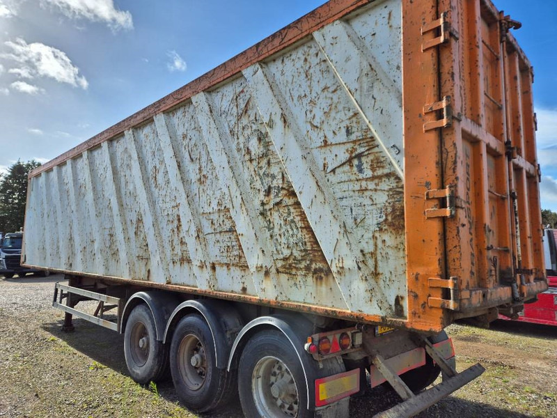 AMT 3 akslet 71m3 stål tipper // steel tipper - Kipper oplegger: afbeelding 4 AMT 3 akslet 71m3 stål tipper // steel tipper - Kipper oplegger: afbeelding 4