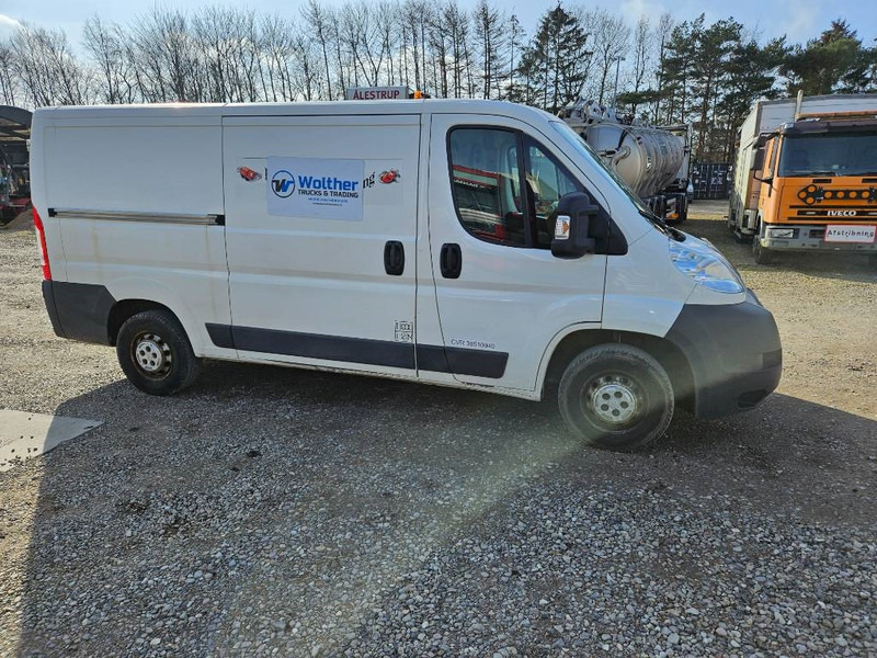 Citroën Jumper 30 2,2 HDi 130 Box - Kleine bestelwagen: afbeelding 4 Citroën Jumper 30 2,2 HDi 130 Box - Kleine bestelwagen: afbeelding 4