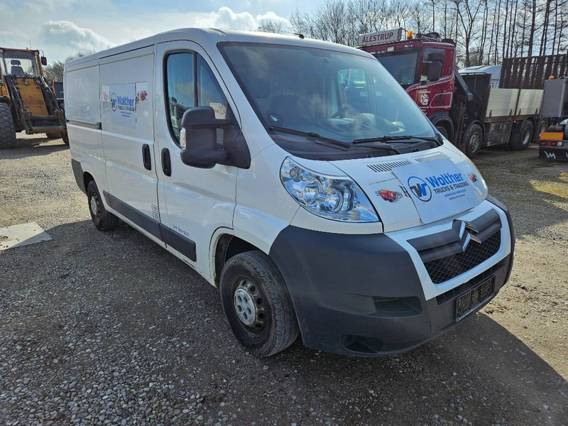 Citroën Jumper 30 2,2 HDi 130 Box - Kleine bestelwagen: afbeelding 3 Citroën Jumper 30 2,2 HDi 130 Box - Kleine bestelwagen: afbeelding 3