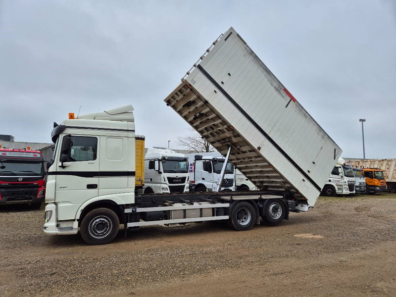 DAF XF 530 6x2 //Volume tipper// - Kipper vrachtwagen: afbeelding 2 DAF XF 530 6x2 //Volume tipper// - Kipper vrachtwagen: afbeelding 2