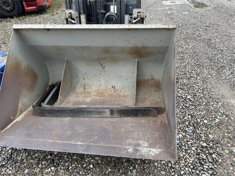 NP A18 truck with shovel and forks - Elektrische heftruck: afbeelding 3 NP A18 truck with shovel and forks - Elektrische heftruck: afbeelding 3