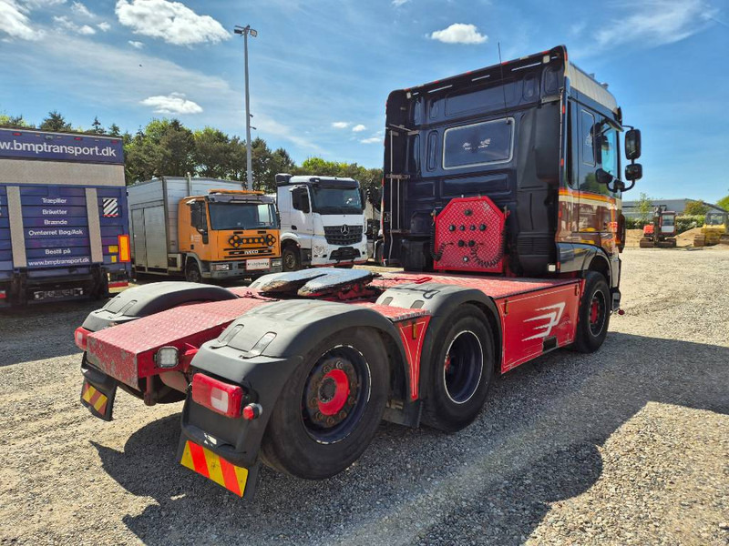DAF XF 530 // Big Hydraulic // special interior - Trekker: afbeelding 5 DAF XF 530 // Big Hydraulic // special interior - Trekker: afbeelding 5