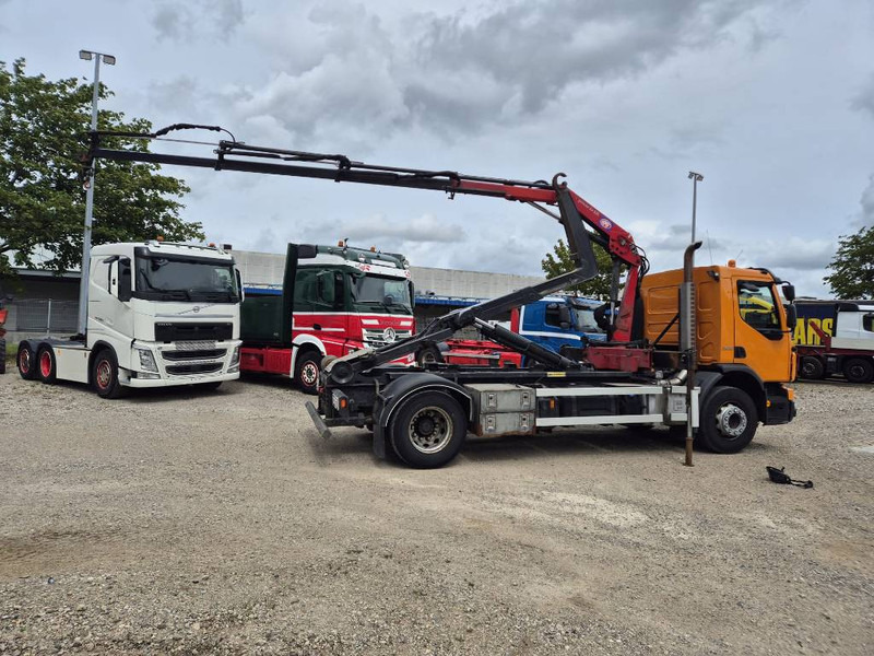 Kraanwagen Volvo FE 320 /4x2// HMF 875 K3 // Kroghejs: afbeelding 8