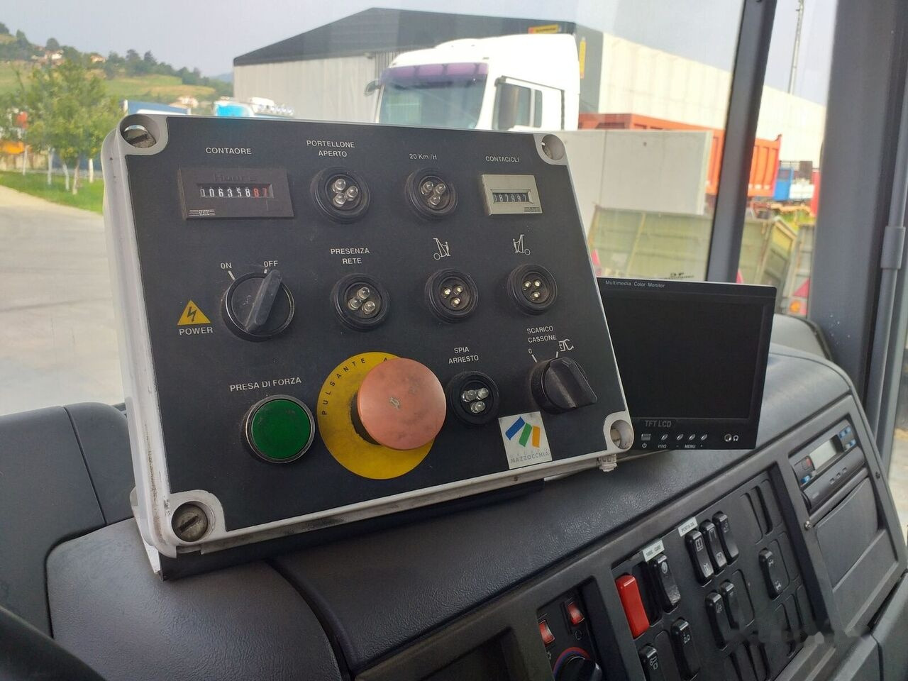 Vuilniswagen Mercedes-Benz Econic 2628: afbeelding 10