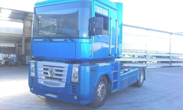 Renault MAGNUM 480 DXI - Trekker: afbeelding 1 Renault MAGNUM 480 DXI - Trekker: afbeelding 1