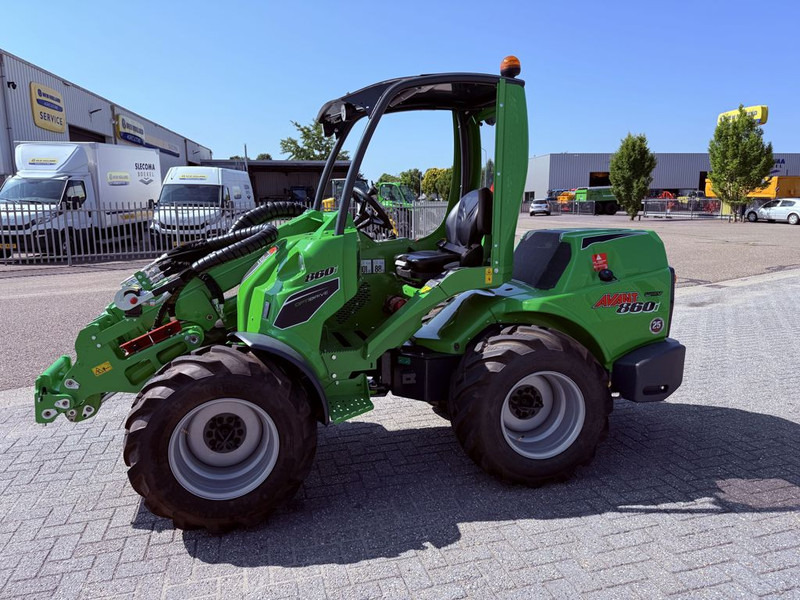 Avant 860i TDL + 1900kg 3.5 mtr 30km/h - Wiellader: afbeelding 5 Avant 860i TDL + 1900kg 3.5 mtr 30km/h - Wiellader: afbeelding 5