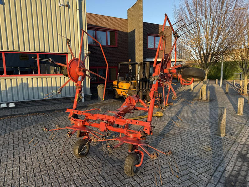 Kuhn GF5001MH Schudder (Marge) - Hooischudder: afbeelding 4 Kuhn GF5001MH Schudder (Marge) - Hooischudder: afbeelding 4