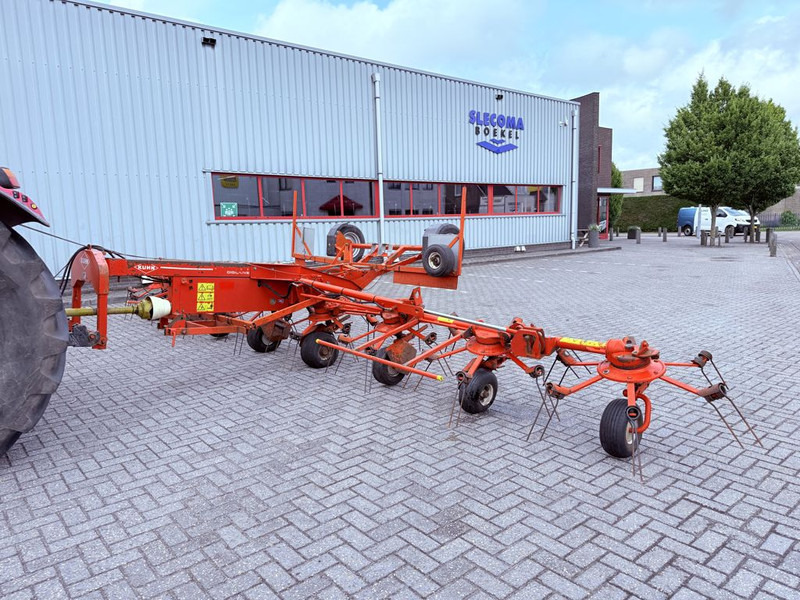 Kuhn GF8501 T - Hooischudder: afbeelding 2 Kuhn GF8501 T - Hooischudder: afbeelding 2