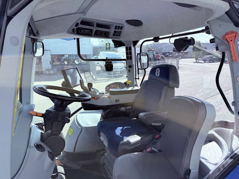 New Holland T6.165 AC + TL750 Voorlader - Tractor: afbeelding 5 New Holland T6.165 AC + TL750 Voorlader - Tractor: afbeelding 5