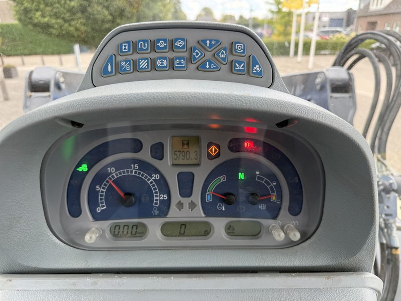 New Holland T6.175 AC T4B - Tractor: afbeelding 5 New Holland T6.175 AC T4B - Tractor: afbeelding 5