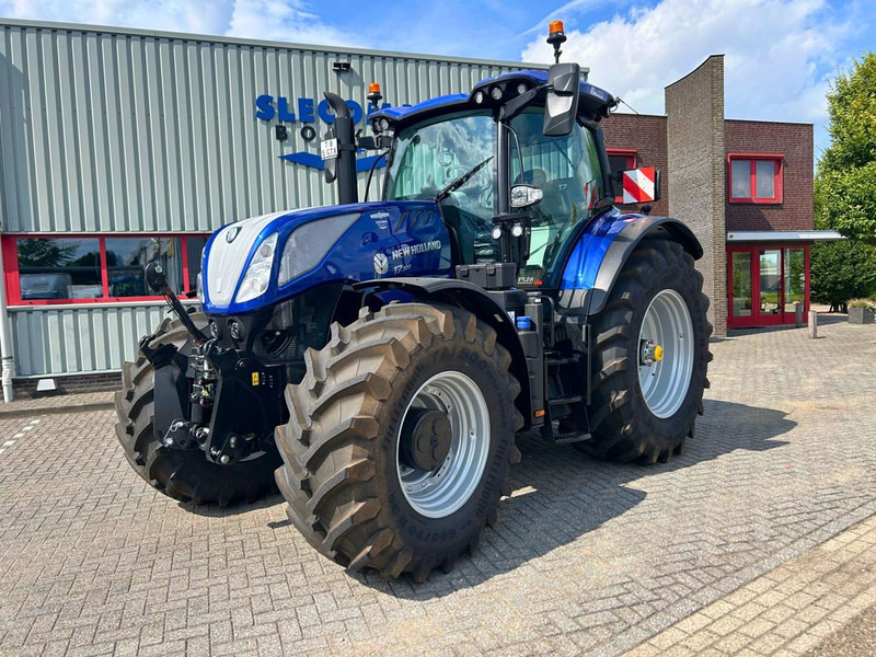 New Holland T7.300 AC New Gen Blue Power DEMO - Tractor: afbeelding 1 New Holland T7.300 AC New Gen Blue Power DEMO - Tractor: afbeelding 1