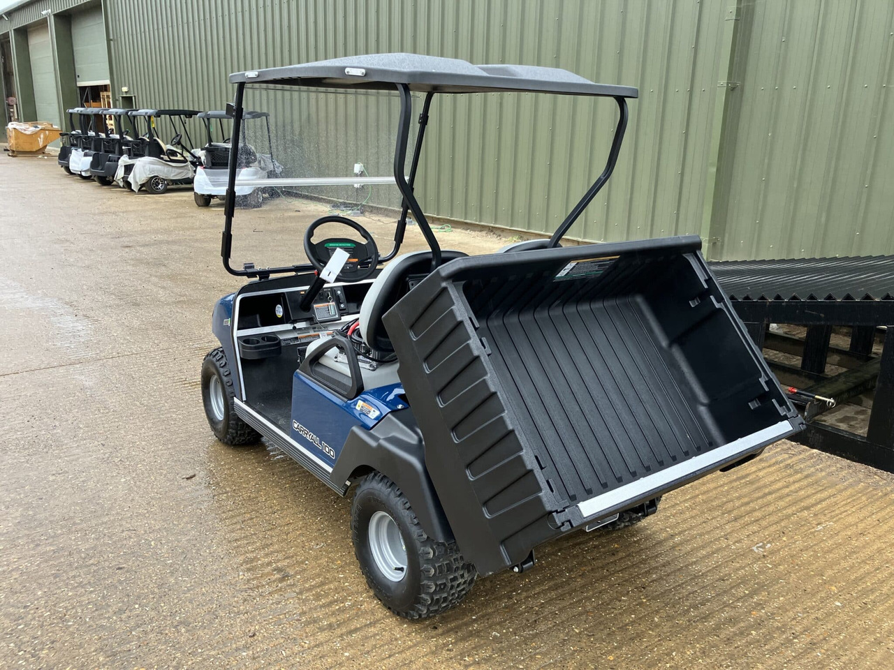 Club Car Carryall 100 Utility Vehicle - Quad: afbeelding 2 Club Car Carryall 100 Utility Vehicle - Quad: afbeelding 2