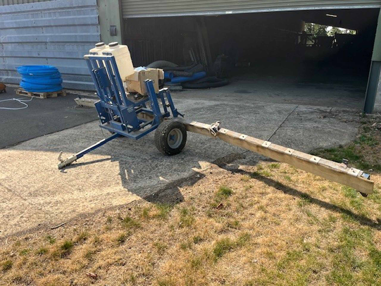 Edlington 6m WeedSwiper - Tuinmachine: afbeelding 1 Edlington 6m WeedSwiper - Tuinmachine: afbeelding 1