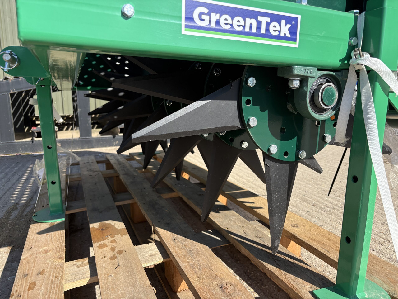 Greentek 5' Aero Quick Slitter - Veeg: afbeelding 2 Greentek 5' Aero Quick Slitter - Veeg: afbeelding 2