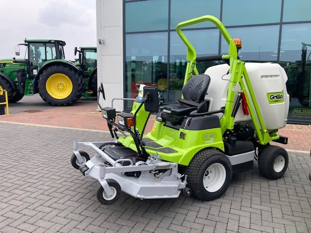 Grillo FD900 Outfront Cut & Collect - Gazonmaaier: afbeelding 4 Grillo FD900 Outfront Cut & Collect - Gazonmaaier: afbeelding 4