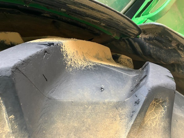 John Deere 6155R - Tractor: afbeelding 5 John Deere 6155R - Tractor: afbeelding 5