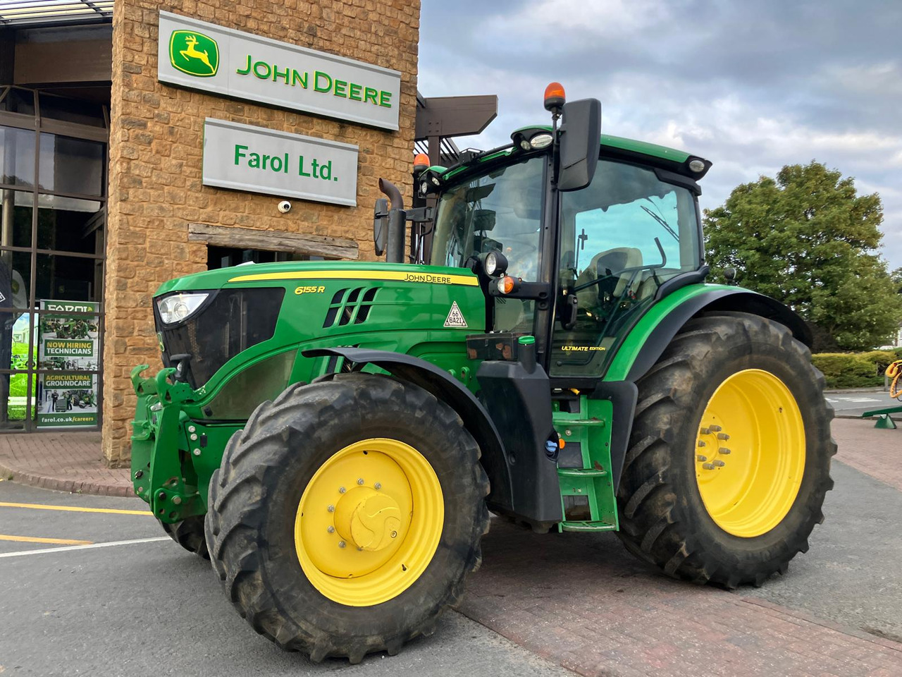John Deere 6155R - Tractor: afbeelding 1 John Deere 6155R - Tractor: afbeelding 1