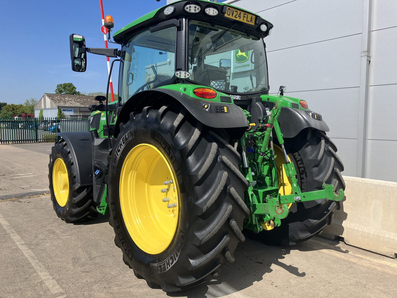 John Deere 6R155 - Tractor: afbeelding 3 John Deere 6R155 - Tractor: afbeelding 3