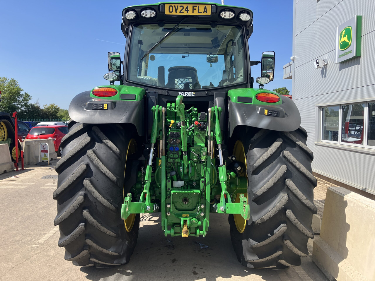 John Deere 6R155 - Tractor: afbeelding 4 John Deere 6R155 - Tractor: afbeelding 4