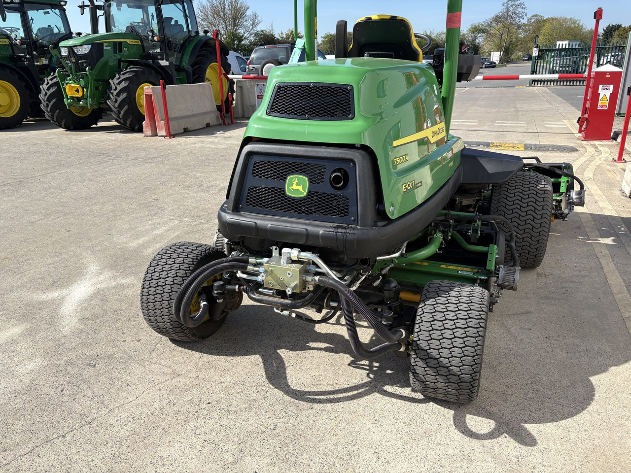John Deere 7500A E-Cut - Gazonmaaier: afbeelding 4 John Deere 7500A E-Cut - Gazonmaaier: afbeelding 4