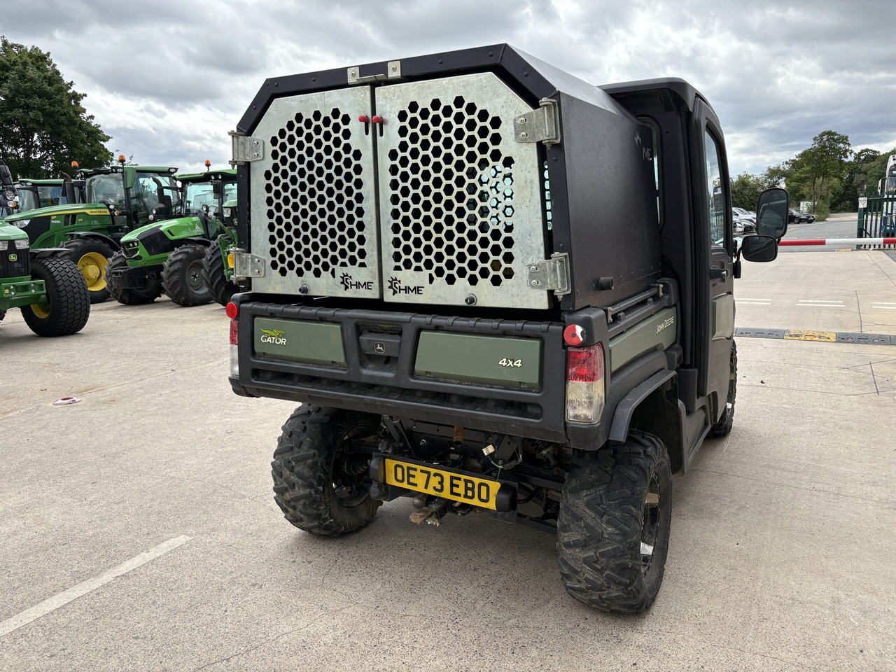 John Deere XUV865M Gator - Quad: afbeelding 4 John Deere XUV865M Gator - Quad: afbeelding 4