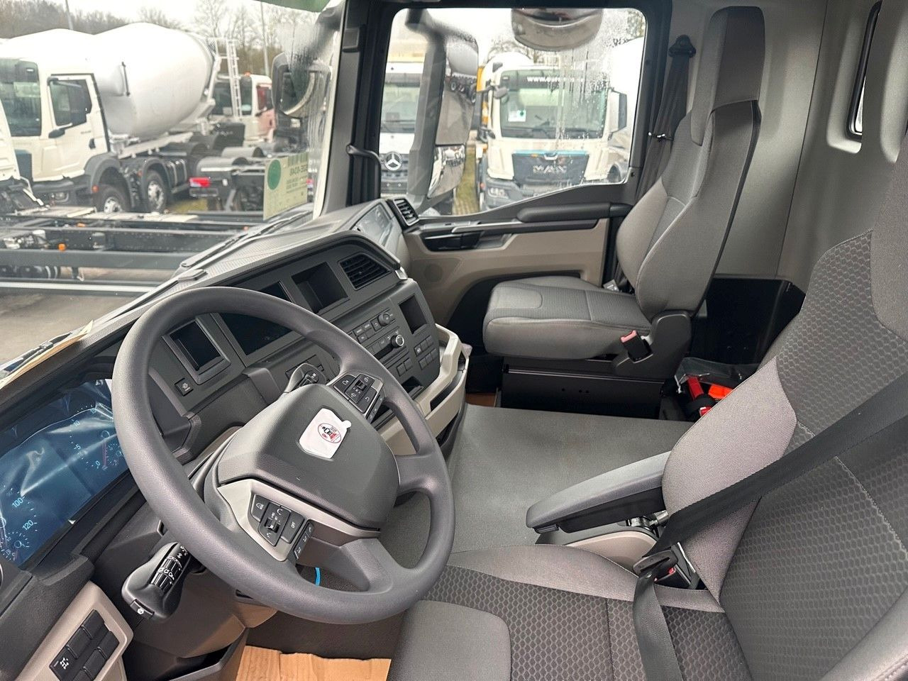 MAN TGS 18.400 4x4 Euro 6e Hyva Absetzkipper - Kipper vrachtwagen, Kraanwagen: afbeelding 4 MAN TGS 18.400 4x4 Euro 6e Hyva Absetzkipper - Kipper vrachtwagen, Kraanwagen: afbeelding 4