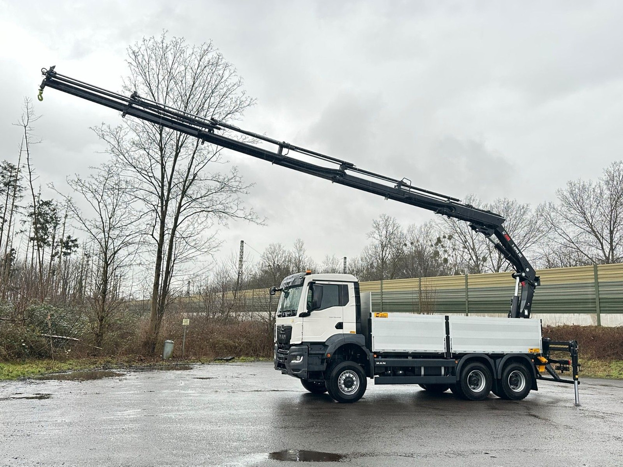 MAN TGS 33.440 6x6 Kran HIAB X-HiPro 302 E 6 - Kraanwagen: afbeelding 2 MAN TGS 33.440 6x6 Kran HIAB X-HiPro 302 E 6 - Kraanwagen: afbeelding 2