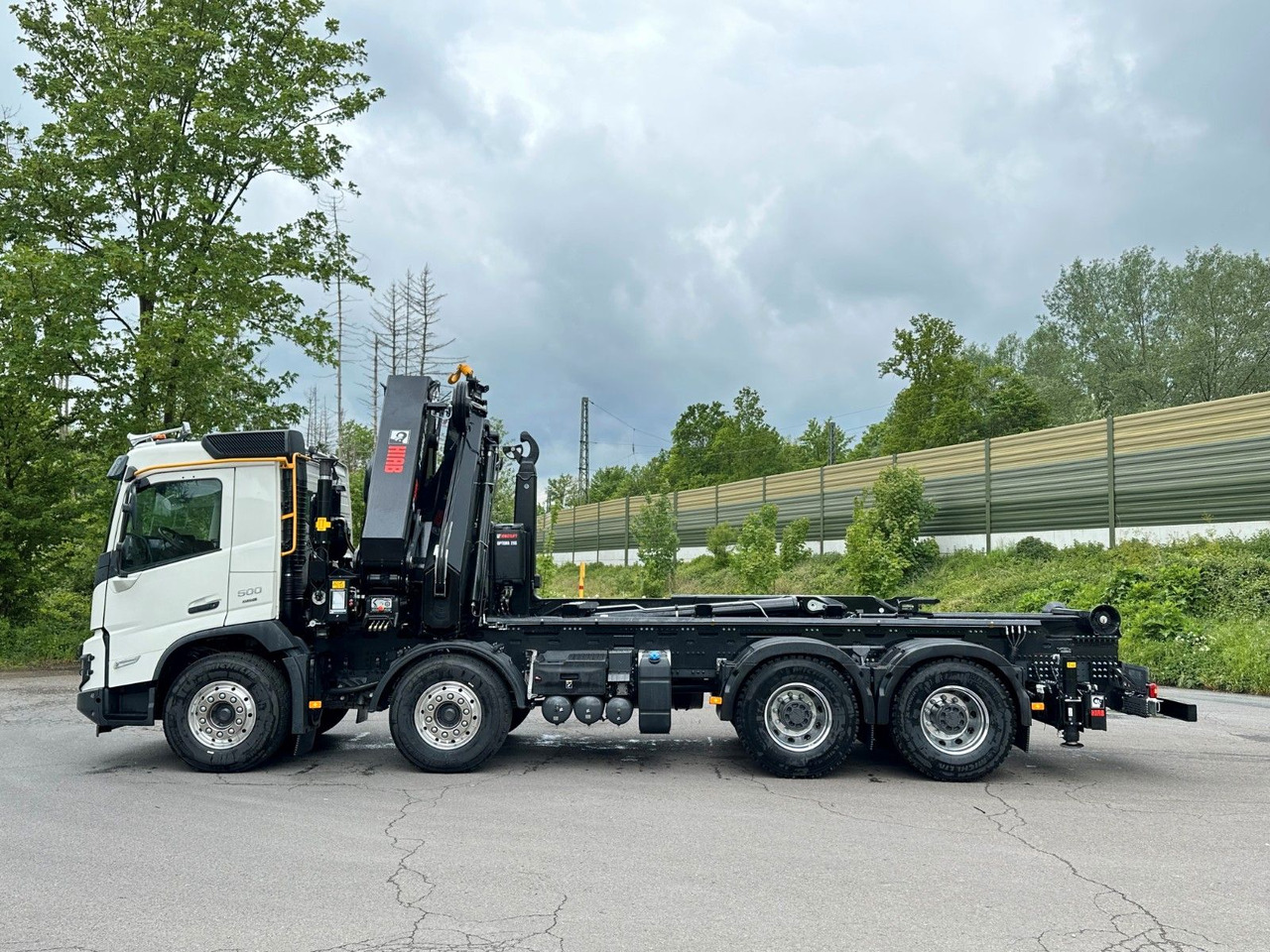 Volvo FMX 500 8x4 Abrollkipper + Kran Hiab 658-6 - Haakarmsysteem vrachtwagen, Kraanwagen: afbeelding 4 Volvo FMX 500 8x4 Abrollkipper + Kran Hiab 658-6 - Haakarmsysteem vrachtwagen, Kraanwagen: afbeelding 4
