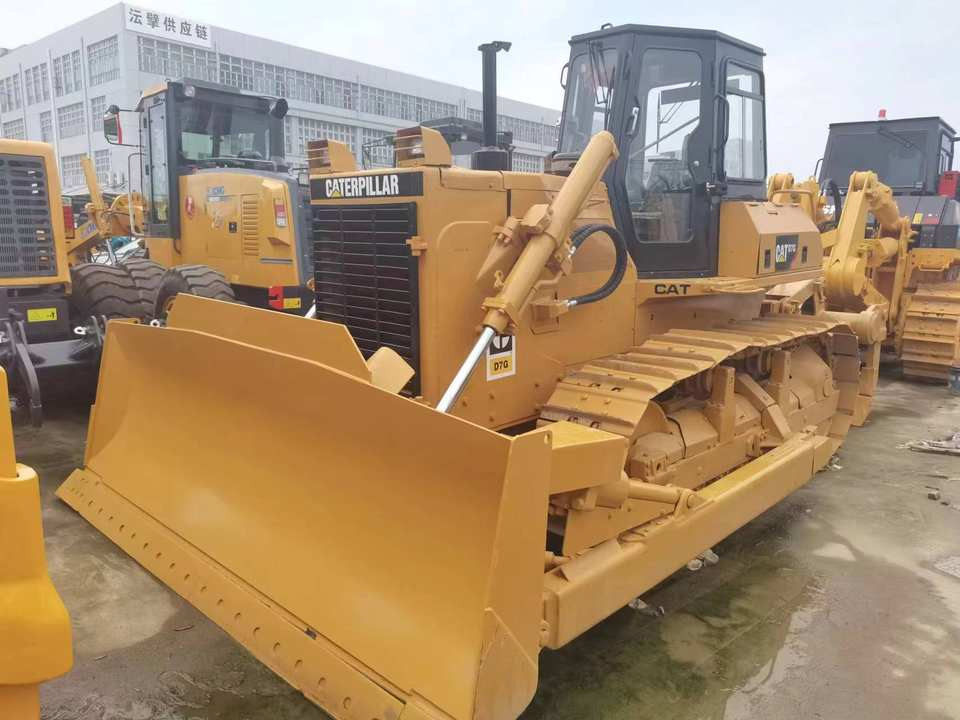 Hot Sale High Quality Used CAT D7G Bulldozer Construction Machinery Caterpillar Bulldozer - Bulldozer: afbeelding 2 Hot Sale High Quality Used CAT D7G Bulldozer Construction Machinery Caterpillar Bulldozer - Bulldozer: afbeelding 2