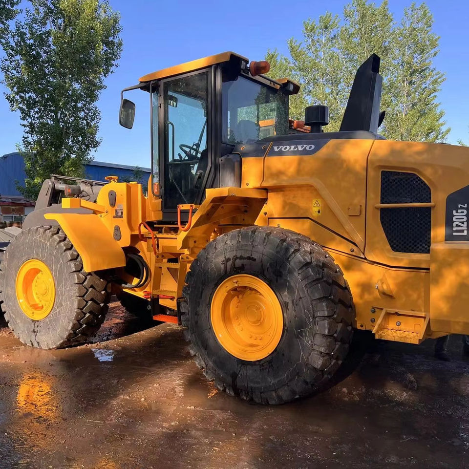 Hot Selling Used Original Sweden Hydraulic Volvo L120GZ Wheel Loader Second Hand Loader Volvo L220G in Good Condition for Sale - Wiellader: afbeelding 1 Hot Selling Used Original Sweden Hydraulic Volvo L120GZ Wheel Loader Second Hand Loader Volvo L220G in Good Condition for Sale - Wiellader: afbeelding 1