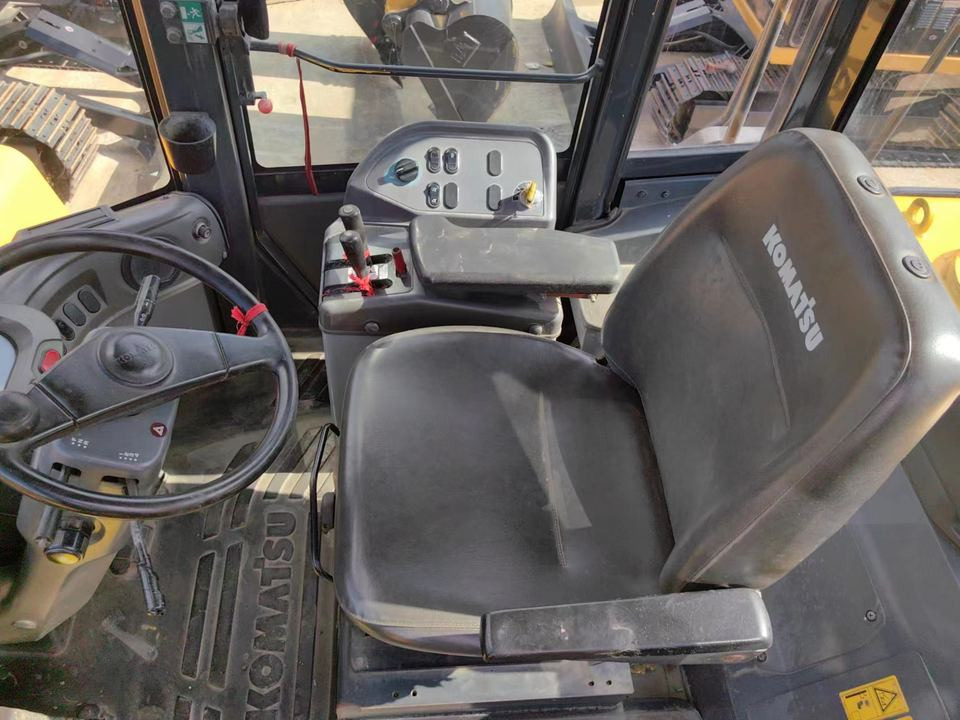 Japan Made Original Komatsu Wa380z-6 Wheel Loader, WA380Z Cheap Used 5ton Payloader Price Low in China - Wiellader: afbeelding 5 Japan Made Original Komatsu Wa380z-6 Wheel Loader, WA380Z Cheap Used 5ton Payloader Price Low in China - Wiellader: afbeelding 5