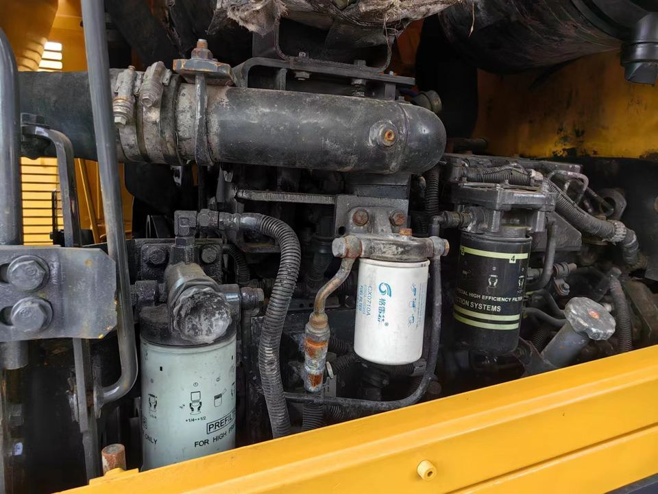 Japan Made Original Komatsu Wa380z-6 Wheel Loader, WA380Z Cheap Used 5ton Payloader Price Low in China - Wiellader: afbeelding 4 Japan Made Original Komatsu Wa380z-6 Wheel Loader, WA380Z Cheap Used 5ton Payloader Price Low in China - Wiellader: afbeelding 4