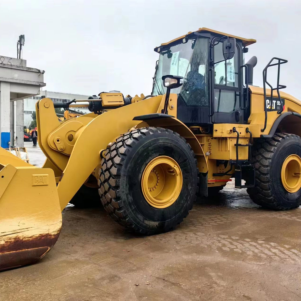 Low Price Sale! Used CAT 950GC Wheel Loader Original Front End Loader 950GC Loader in Shanghai China - Wiellader: afbeelding 1 Low Price Sale! Used CAT 950GC Wheel Loader Original Front End Loader 950GC Loader in Shanghai China - Wiellader: afbeelding 1