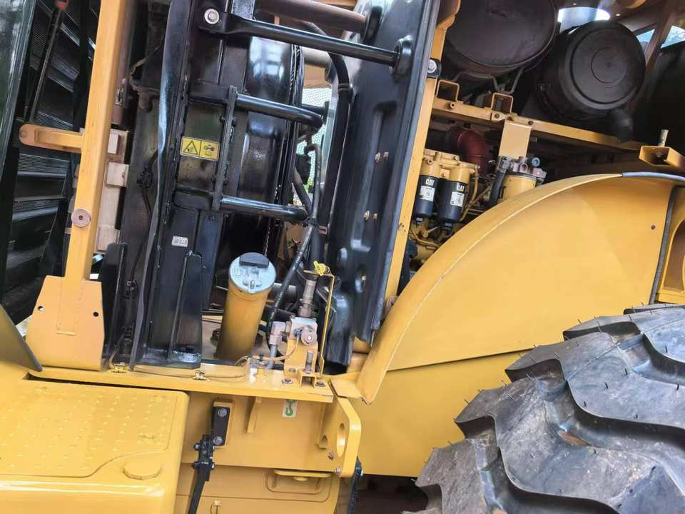 Used Caterpillar 950G RC Wheel Loader Reconditioned Cat 950 with Core Engine Backhoe or Front Loader for Sale - Wiellader: afbeelding 5 Used Caterpillar 950G RC Wheel Loader Reconditioned Cat 950 with Core Engine Backhoe or Front Loader for Sale - Wiellader: afbeelding 5