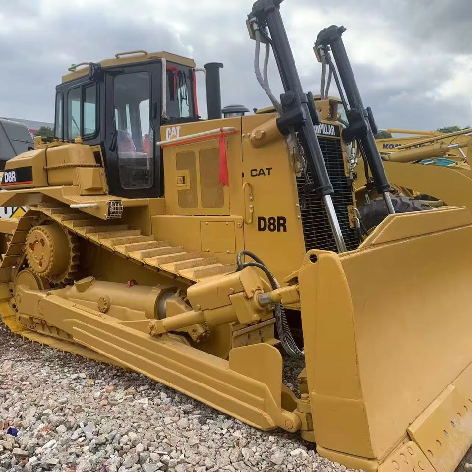 Used Machinery Caterpillar CAT D8R Bulldozer With Ripper Construction & Building Machinery Second Hand - Bulldozer: afbeelding 1 Used Machinery Caterpillar CAT D8R Bulldozer With Ripper Construction & Building Machinery Second Hand - Bulldozer: afbeelding 1