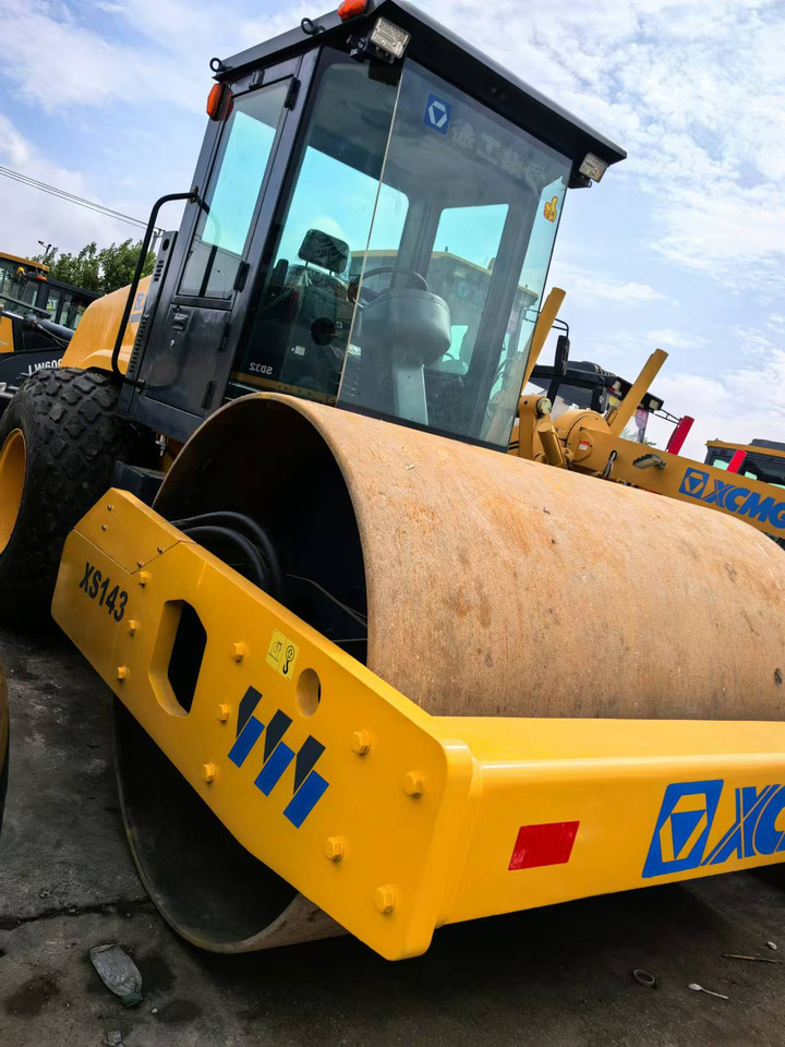 XCMG XS143 - Schapenpootwals/ Grondverdichter: afbeelding 1 XCMG XS143 - Schapenpootwals/ Grondverdichter: afbeelding 1