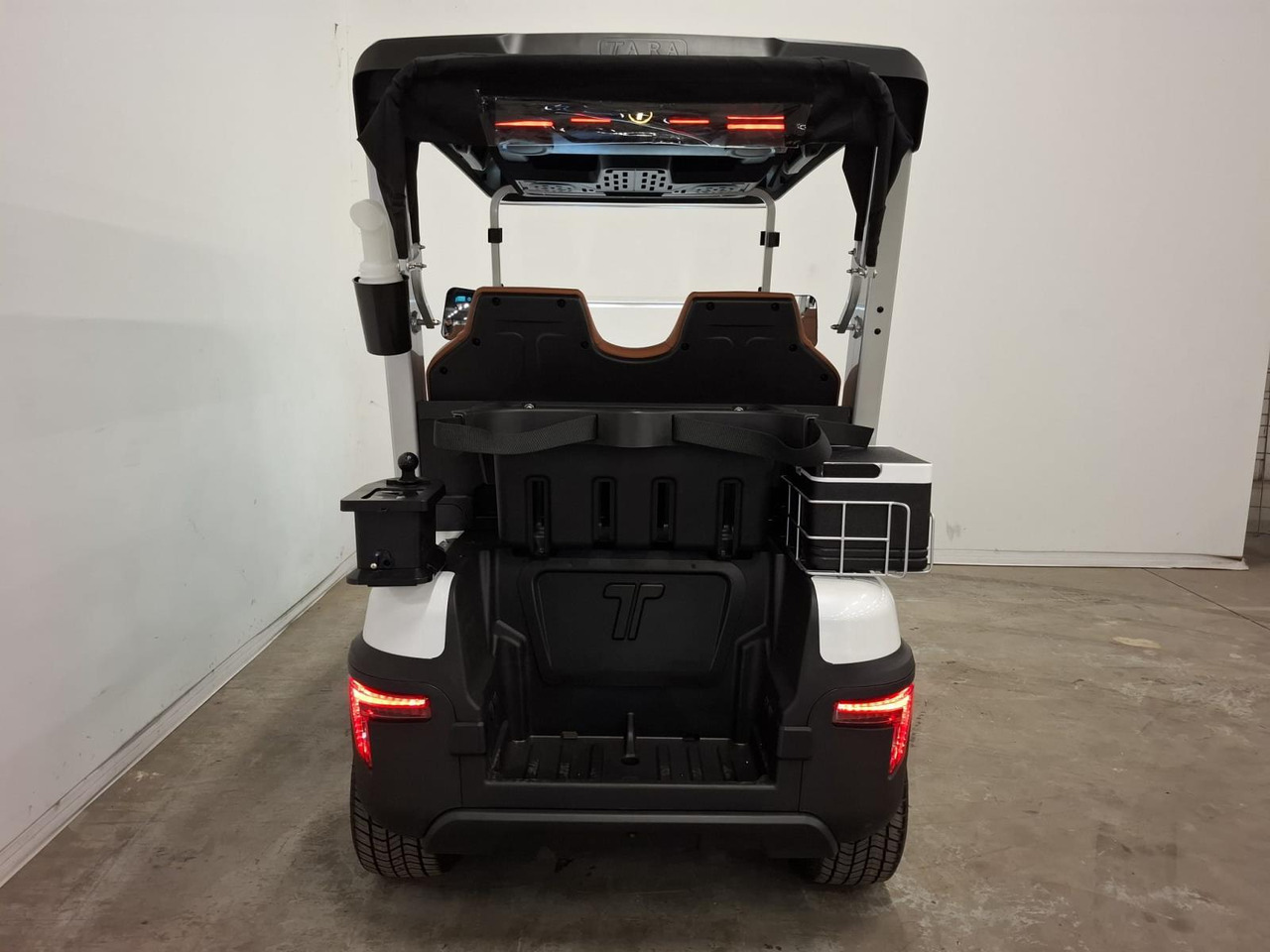 BSN TARA Elektrische 2-zits Golfcar 2025 - Handicart: afbeelding 2 BSN TARA Elektrische 2-zits Golfcar 2025 - Handicart: afbeelding 2