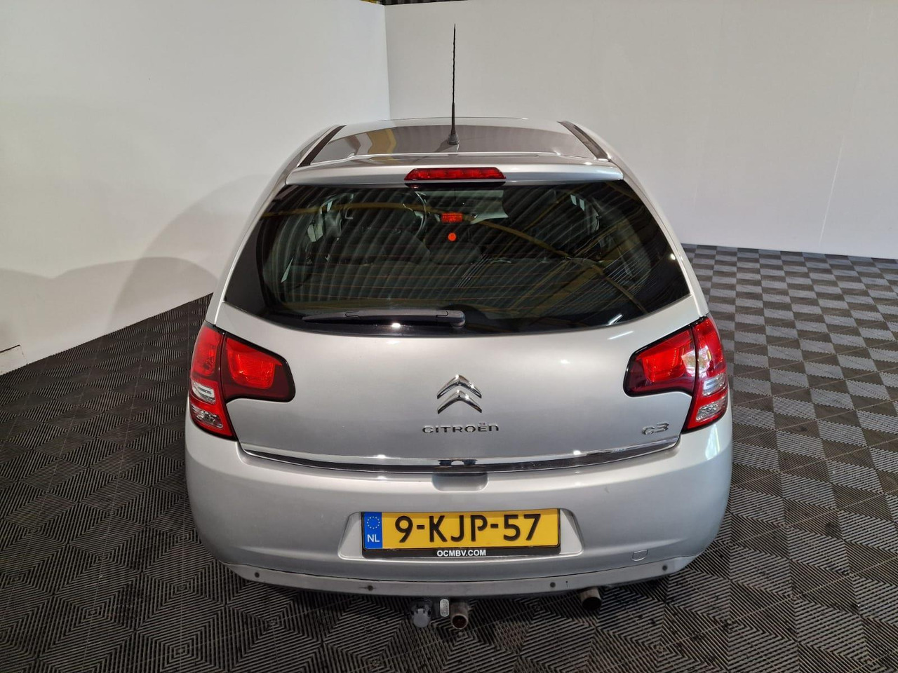 Citroen C3 1.6 Vti | 2012 | 193.593 km | 9-KJP-57 - Hatchback: afbeelding 2 Citroen C3 1.6 Vti | 2012 | 193.593 km | 9-KJP-57 - Hatchback: afbeelding 2
