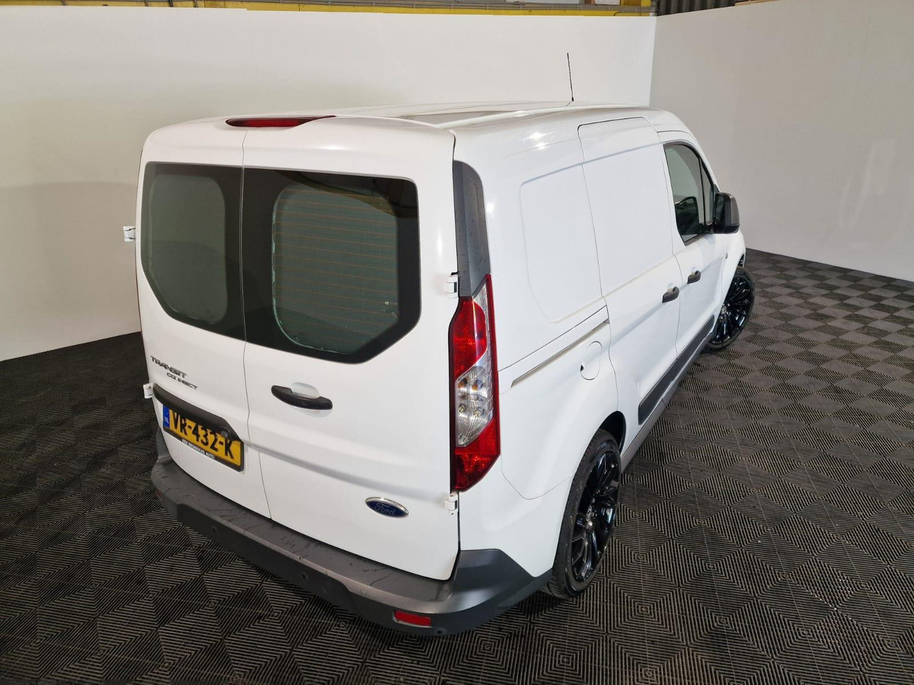 Ford Transit Connect 1.6 TDCI L1 Trend VR-432-K 127.791 km - Kleine bestelwagen: afbeelding 4 Ford Transit Connect 1.6 TDCI L1 Trend VR-432-K 127.791 km - Kleine bestelwagen: afbeelding 4