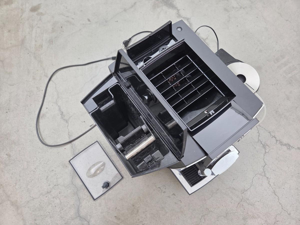 Jura X8 Platina Koffiemachine 2021+ Jura Cool Controle - Voedselverwerkende machine: afbeelding 2 Jura X8 Platina Koffiemachine 2021+ Jura Cool Controle - Voedselverwerkende machine: afbeelding 2