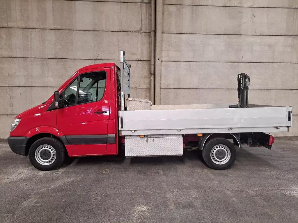 Mercedes-Benz Sprinter 313 2.2 CDI AUT Open laadbak met Hiab 008T kraan 9-VJT-34 213.086 km - Bestelwagen met open laadbak: afbeelding 3 Mercedes-Benz Sprinter 313 2.2 CDI AUT Open laadbak met Hiab 008T kraan 9-VJT-34 213.086 km - Bestelwagen met open laadbak: afbeelding 3