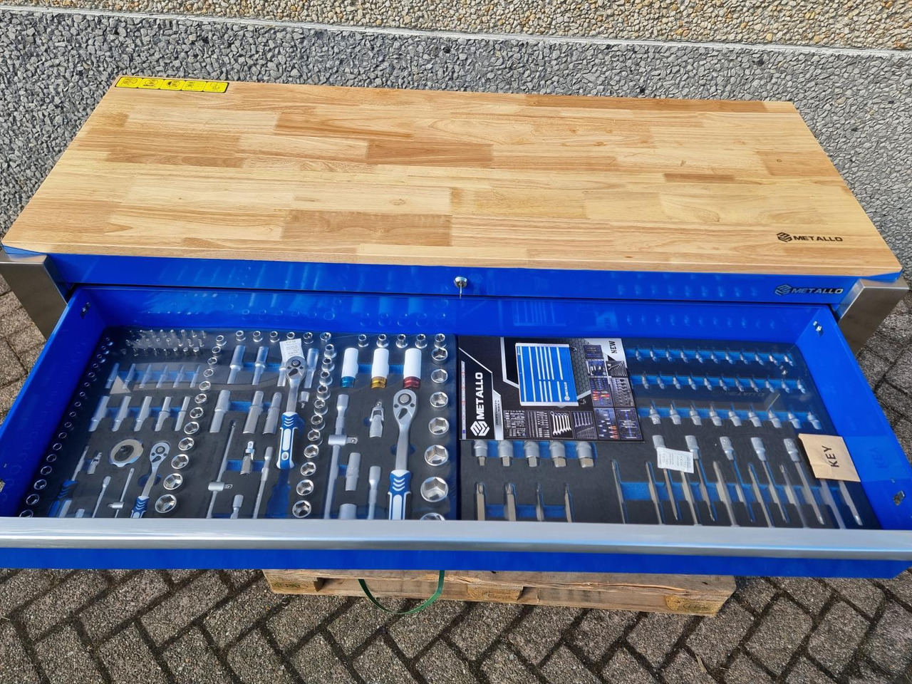 Metallo Mega Jumbo Gereedschapskist - Nieuw, 11 lades waarvan 9 gevuld met gereedschap - Werkplaats toebehoor: afbeelding 3 Metallo Mega Jumbo Gereedschapskist - Nieuw, 11 lades waarvan 9 gevuld met gereedschap - Werkplaats toebehoor: afbeelding 3