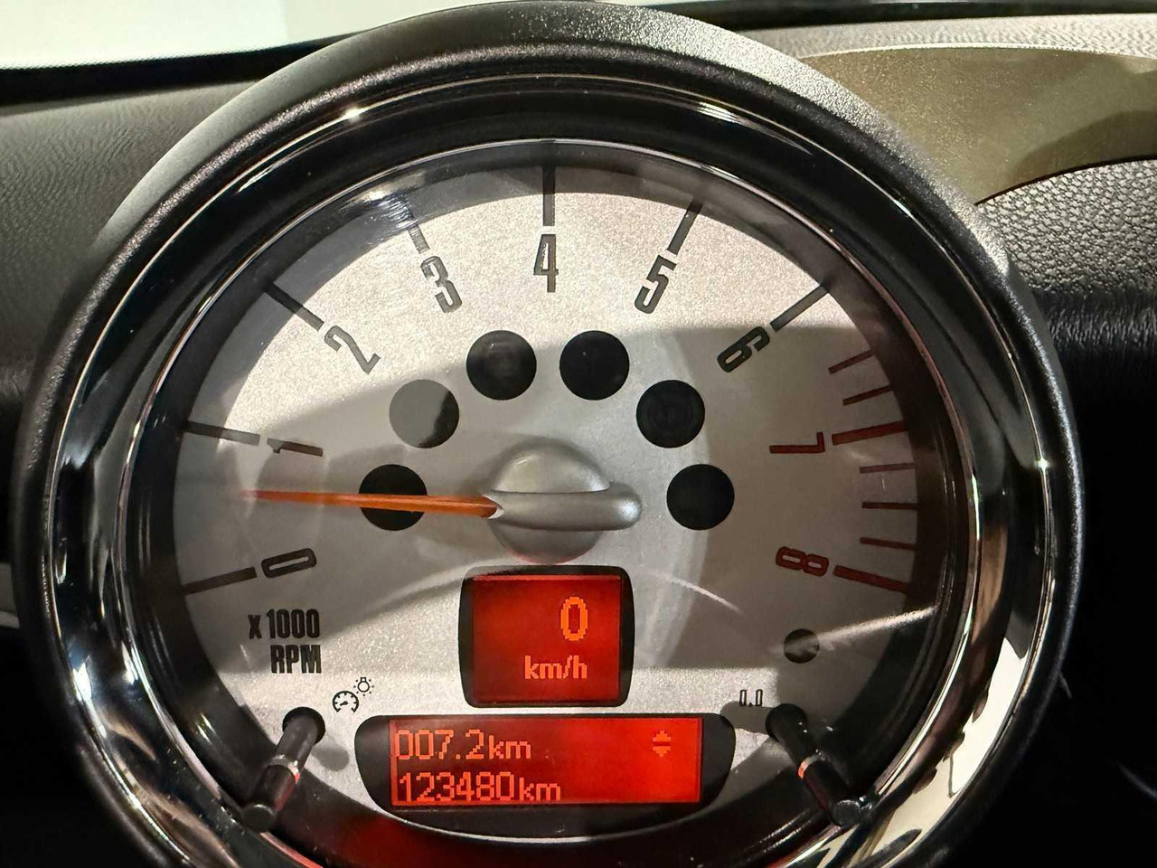 Personenwagen Mini Mini Roadster 1.6 Cooper 2012 123.482 km X-461-PR: afbeelding 6