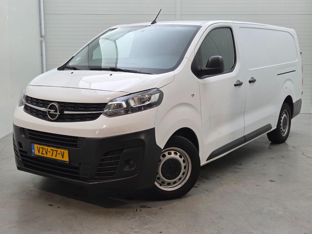 Opel Vivaro 1.5 CDTI L2H1 Selection | 2020 | 59.374 km | VZV77V | NAP: Onlogisch - Gesloten bestelwagen: afbeelding 1 Opel Vivaro 1.5 CDTI L2H1 Selection | 2020 | 59.374 km | VZV77V | NAP: Onlogisch - Gesloten bestelwagen: afbeelding 1
